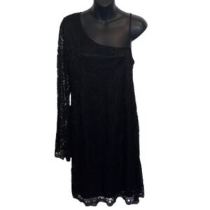 Ronni Nicole black lace asymmetrical dress NWT size 12